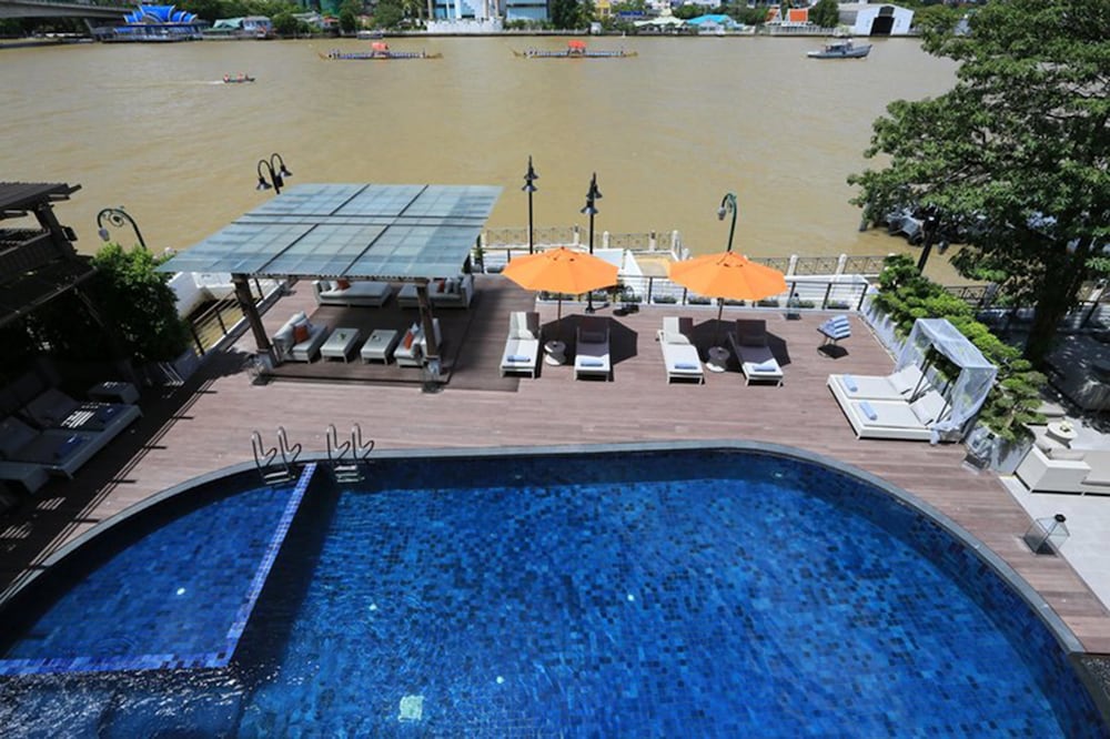 Фото Riva Surya Bangkok