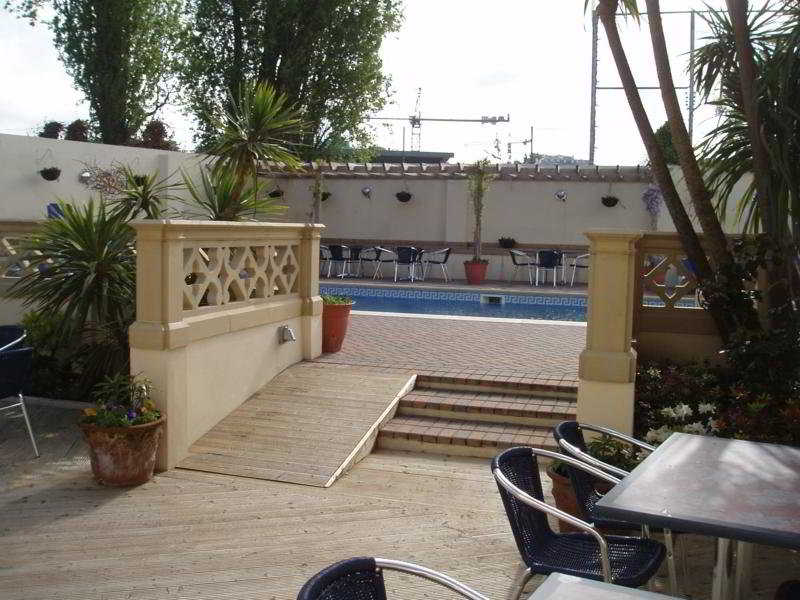 Фото The Hampshire Hotel