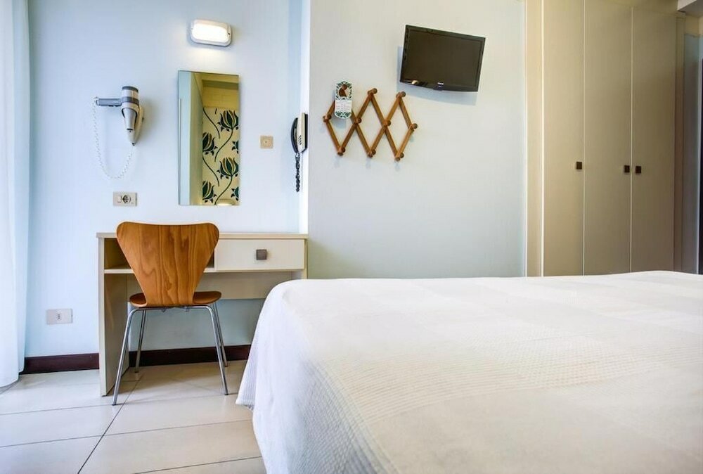 Фото Hotel Konrad