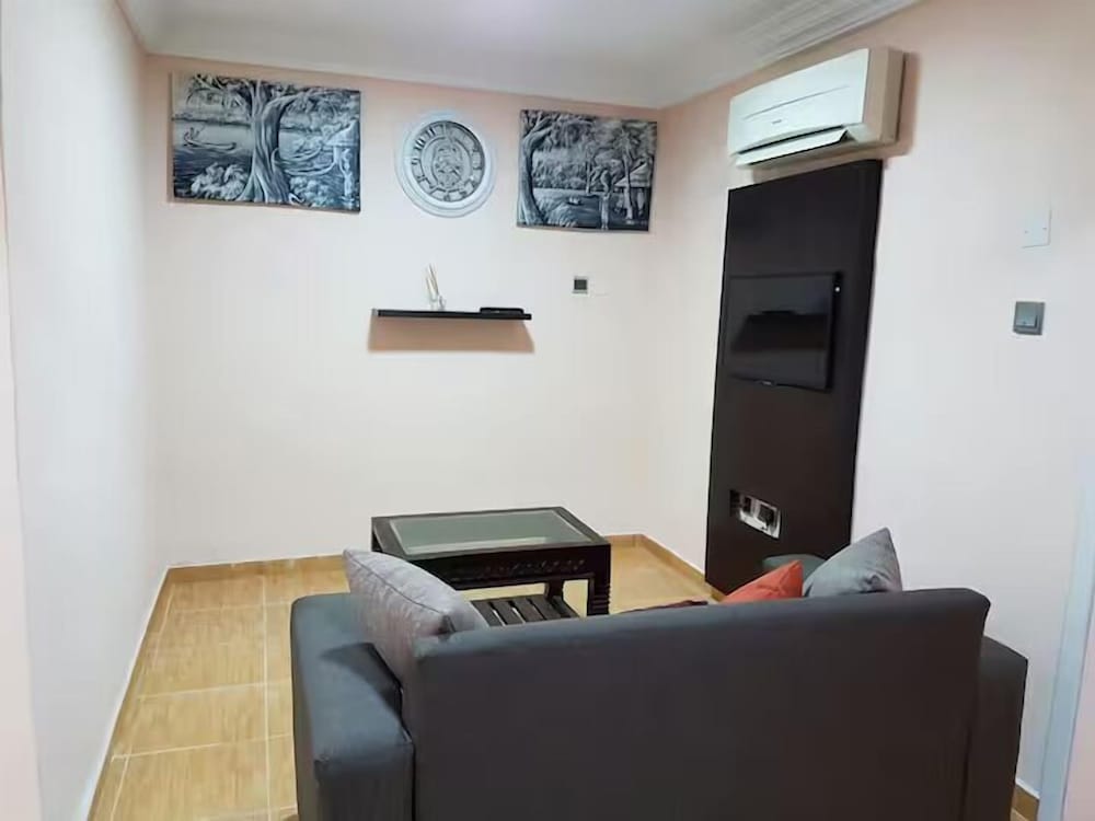 Фото Hillside Gardens