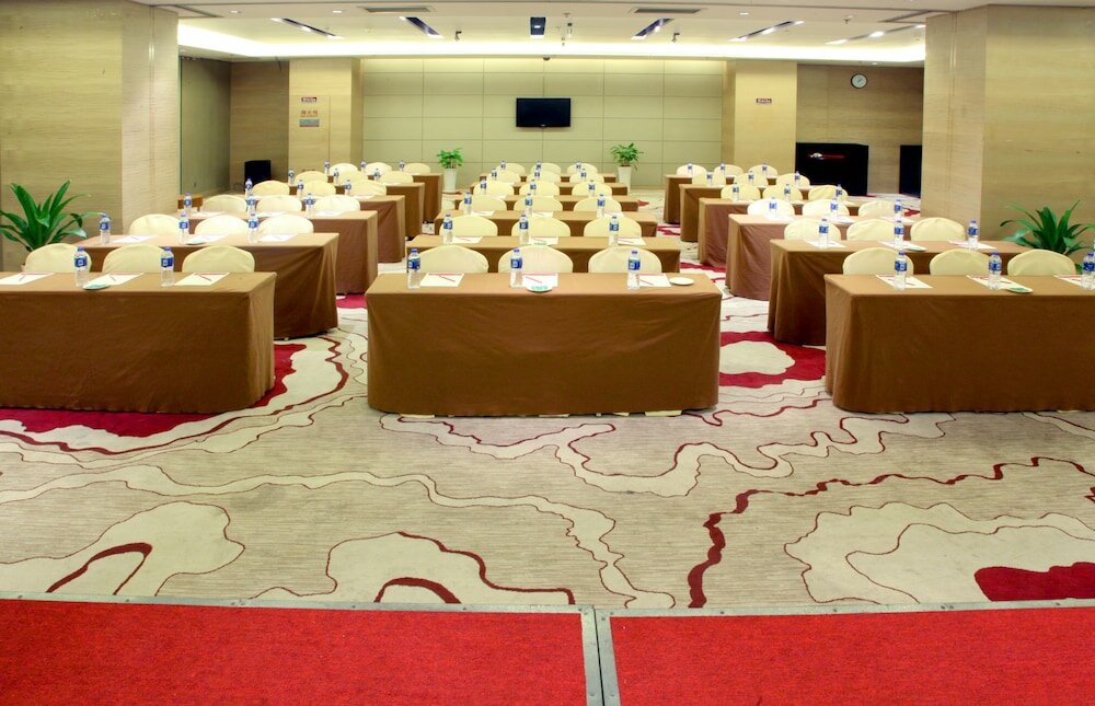 Фото Ramada by Wyndham Xian Bell Tower