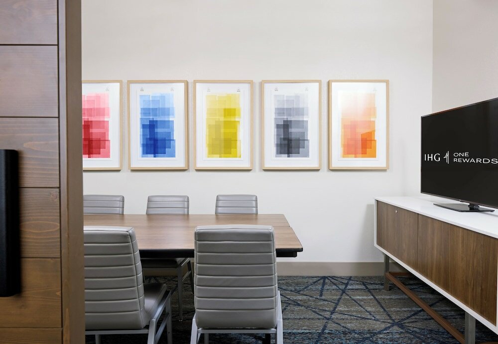 Фото Ramada by Wyndham Phoenix Midtown