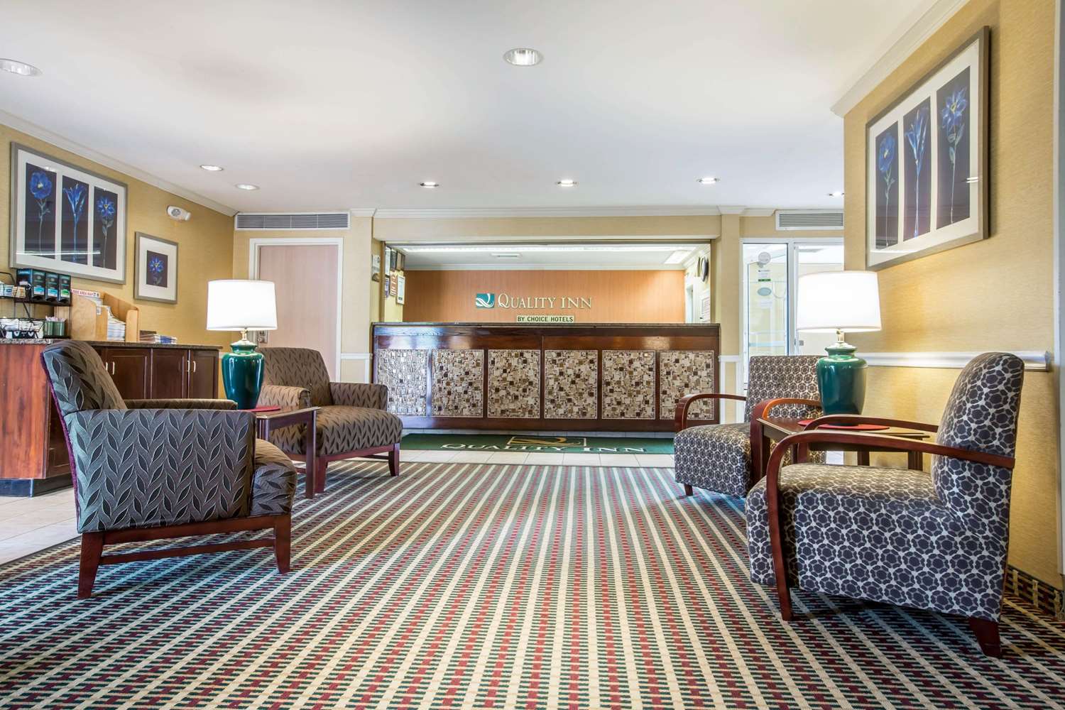 Фото Quality Inn Colchester - Burlington