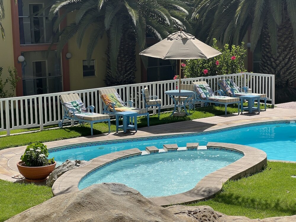 Фото Lüderitz Nest Hotel