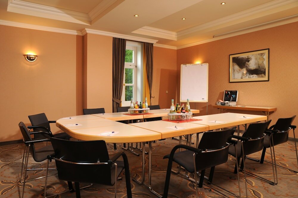 Фото Hotel Am Schlosspark