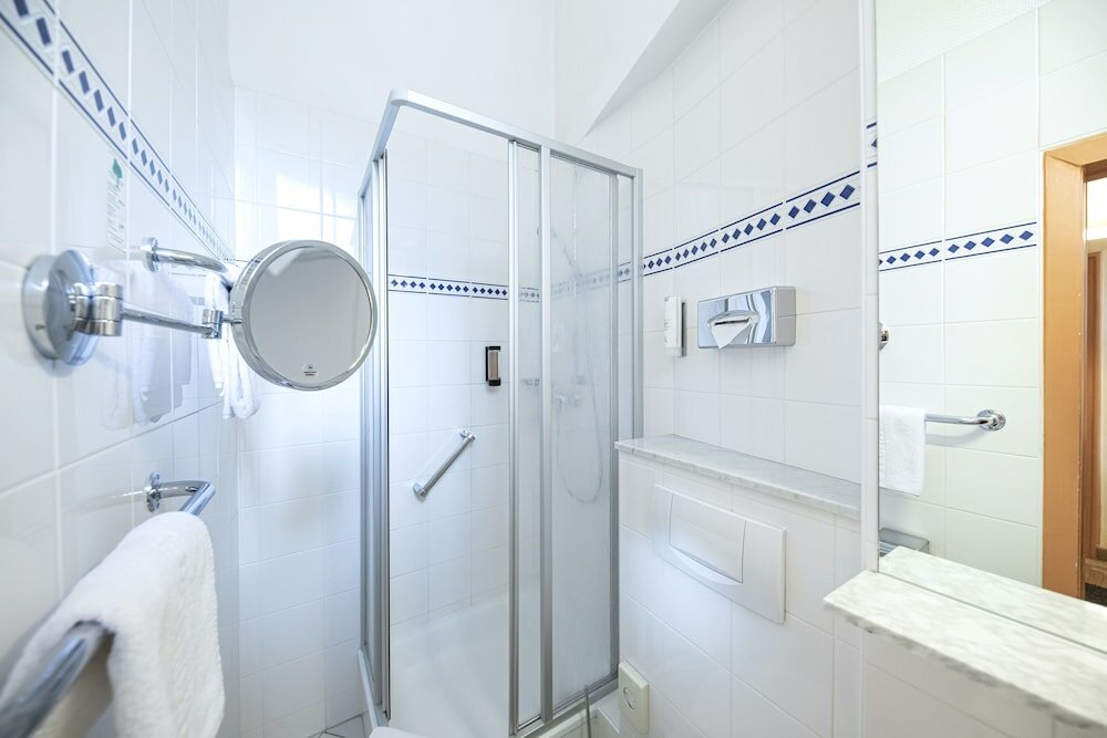 Фото Achat Sternhotel Bonn