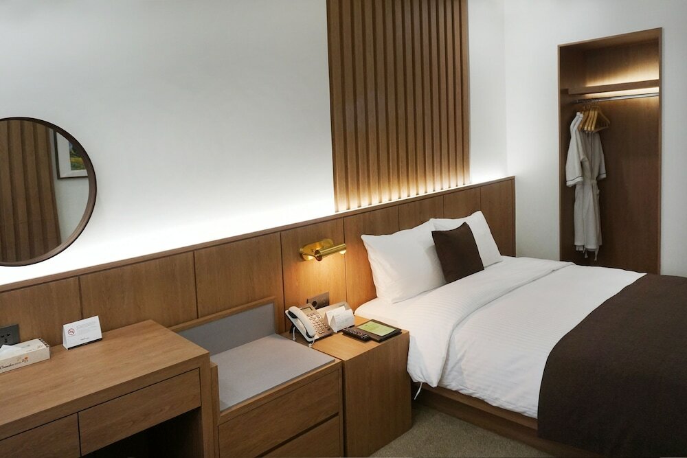 Фото Commodore Hotel Busan