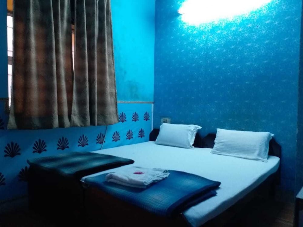 Фото Hotel Raj Bed & Breakfast