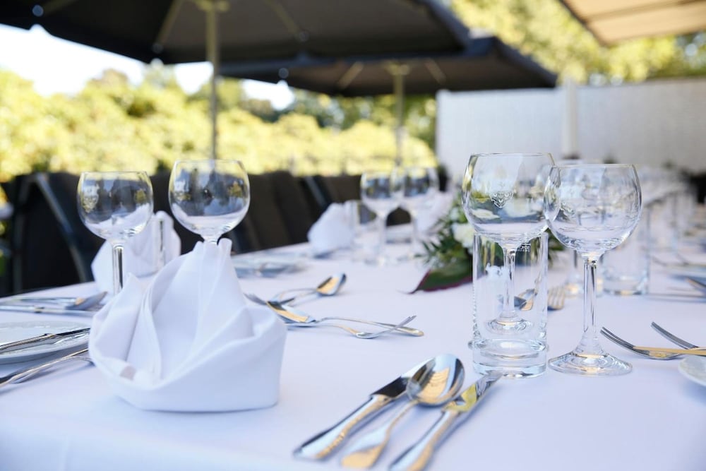 Фото Parkhotel Wittekindshof Dortmund