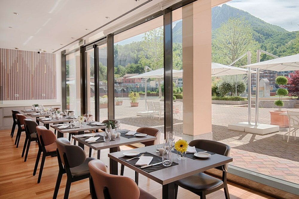 Фото NH Lecco Pontevecchio