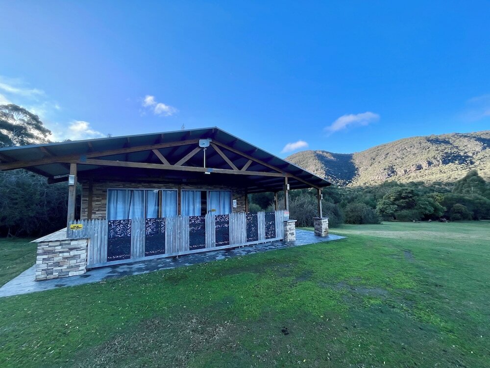 Фото The Grampians Motel & The Views Restaurant