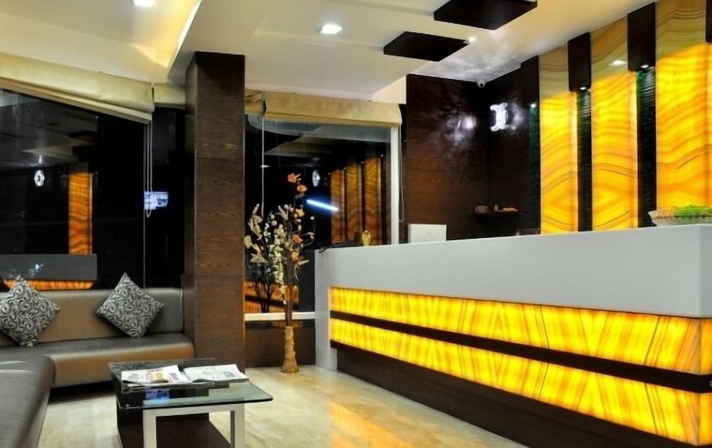 Фото Hotel Shree Narayana