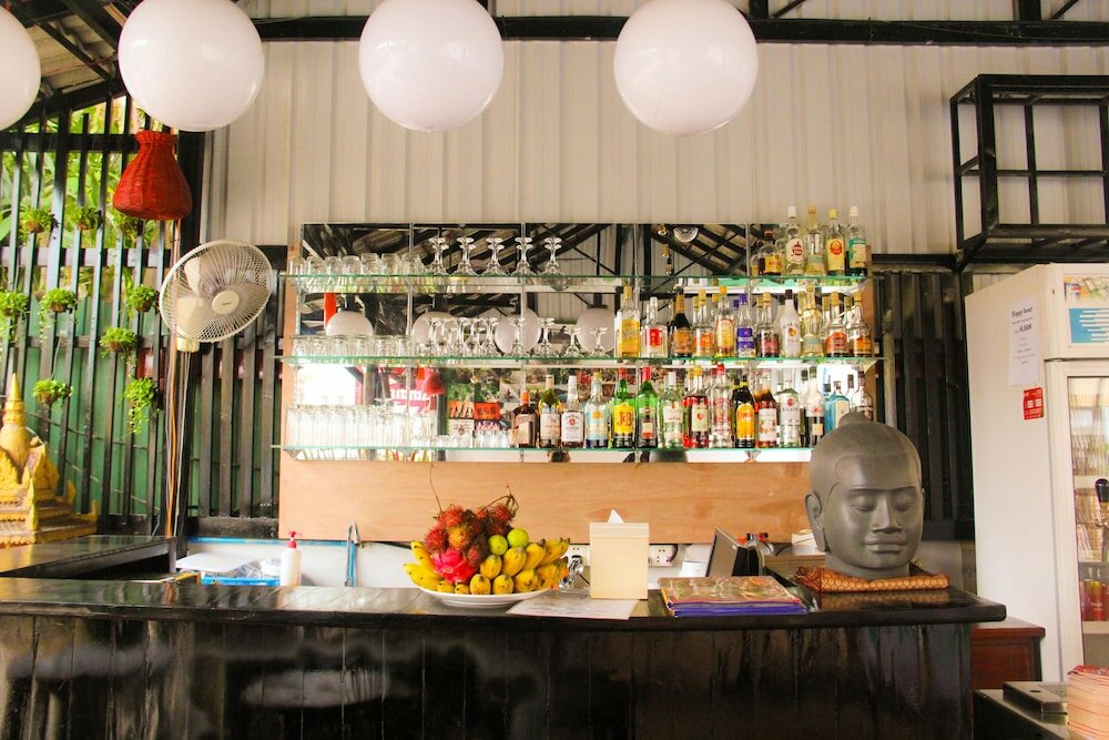 Фото Tropical Breeze Guesthouse