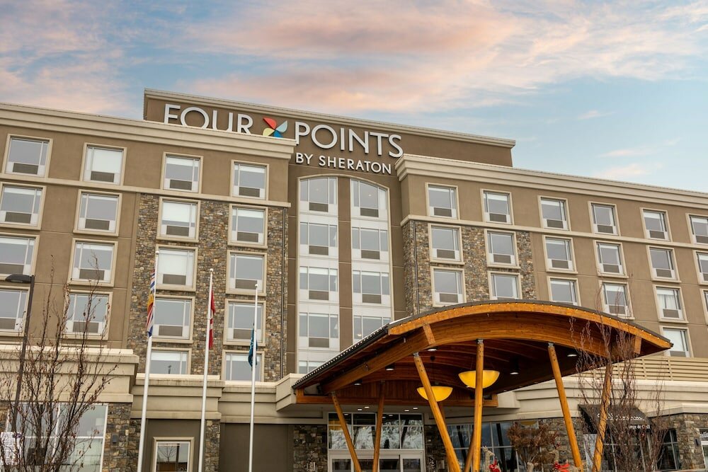 Фото Four Points by Sheraton Kelowna Airport