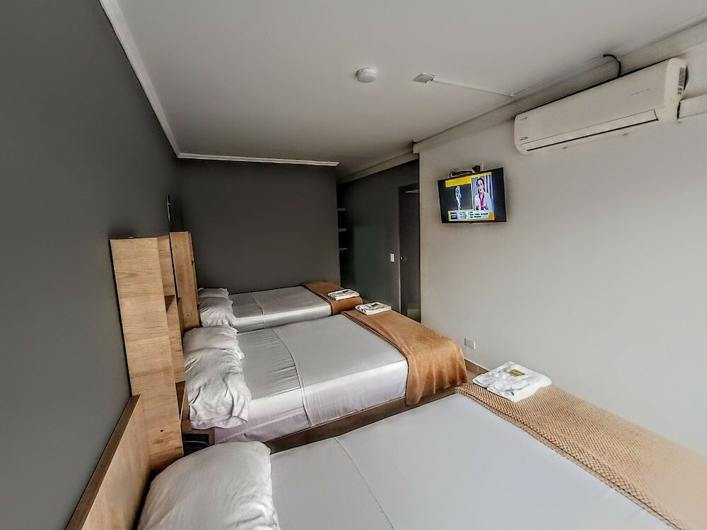 Фото Hotel Ruiseñor