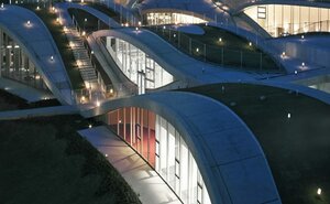 Гостиница Henna Hotel Komatsu Ekimae