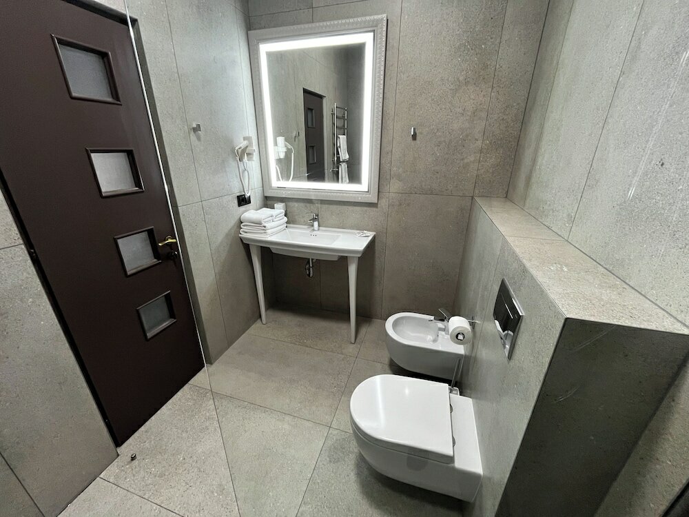 Фото Komilfo Hotel