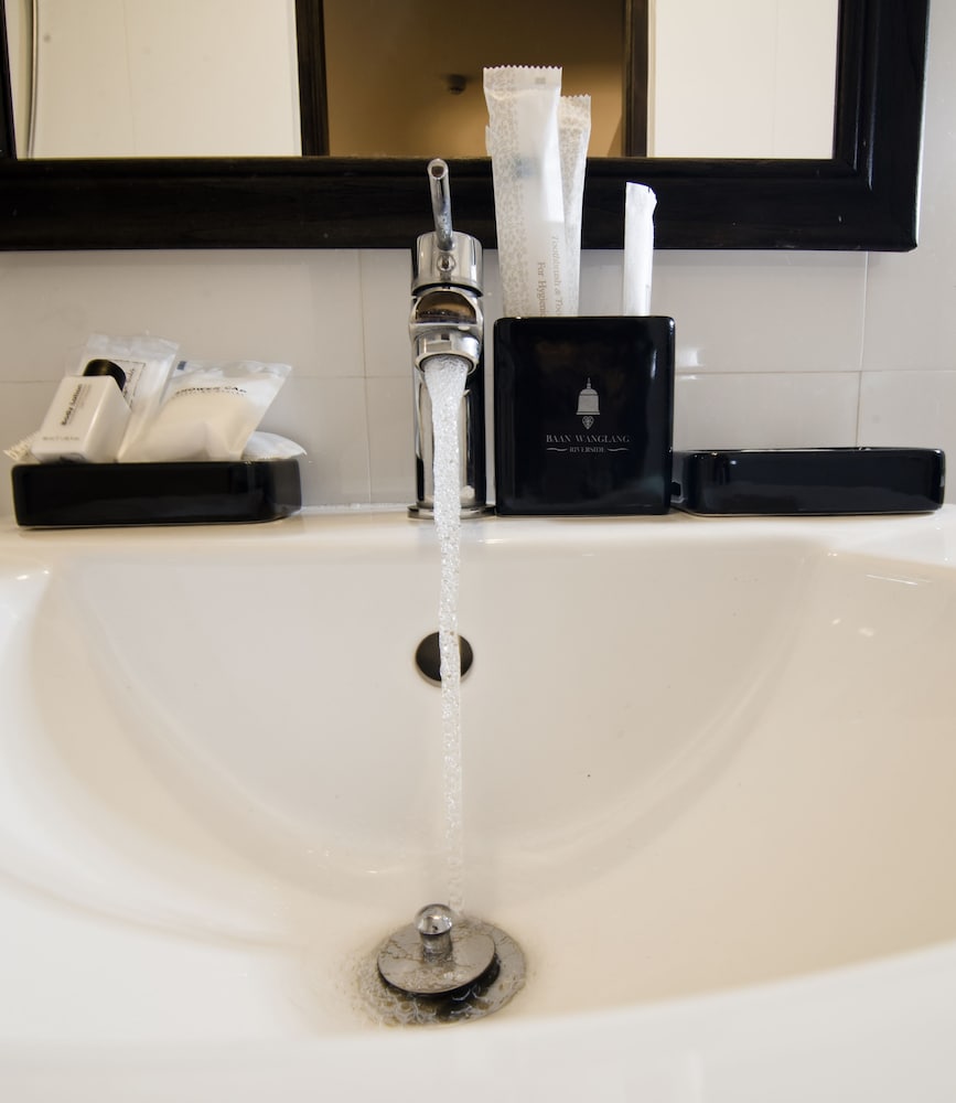 Фото Baan Wanglang Riverside