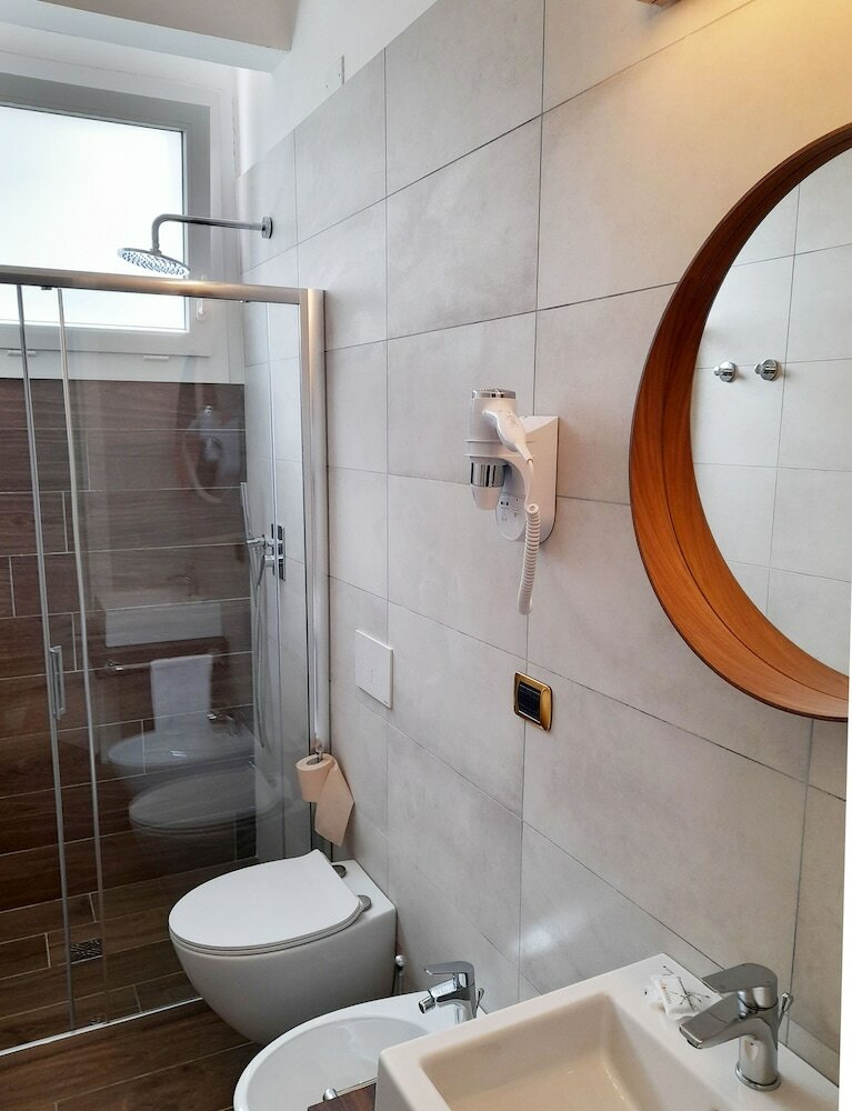 Фото Hotel Royal Plaza