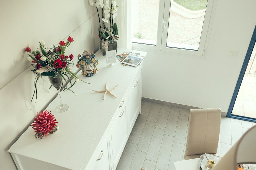 Фото Scala Dei Turchi Resort