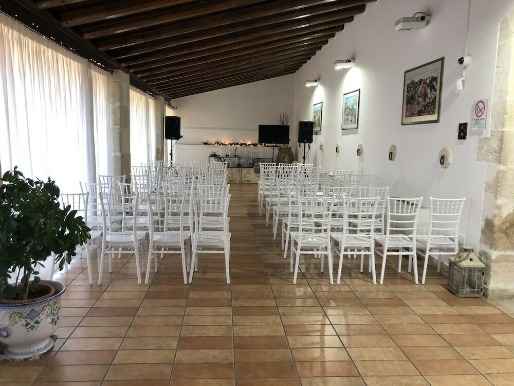 Фото Nuovo Castello Crisilio