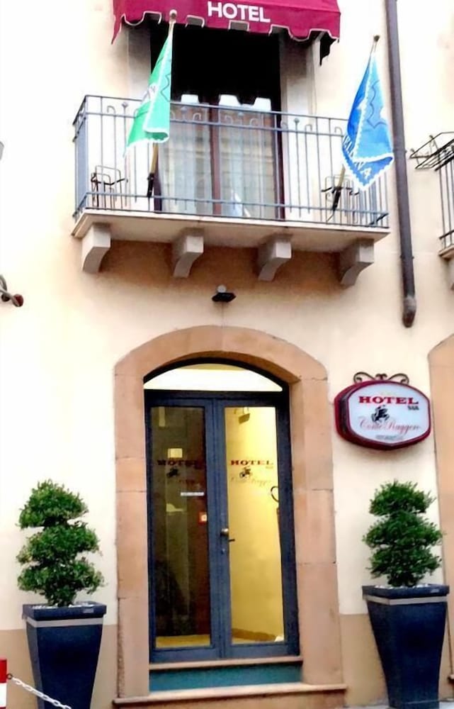 Фото Hotel Conte Ruggero