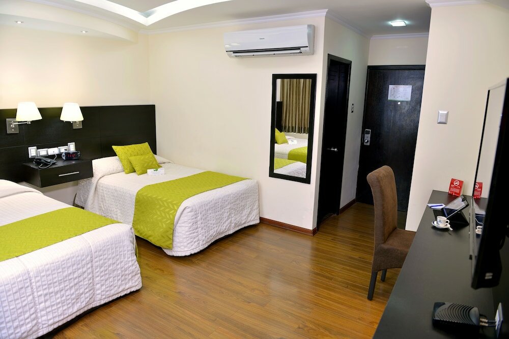 Фото Hotel Ramada