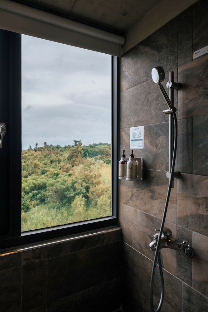 Фото The Light Inn