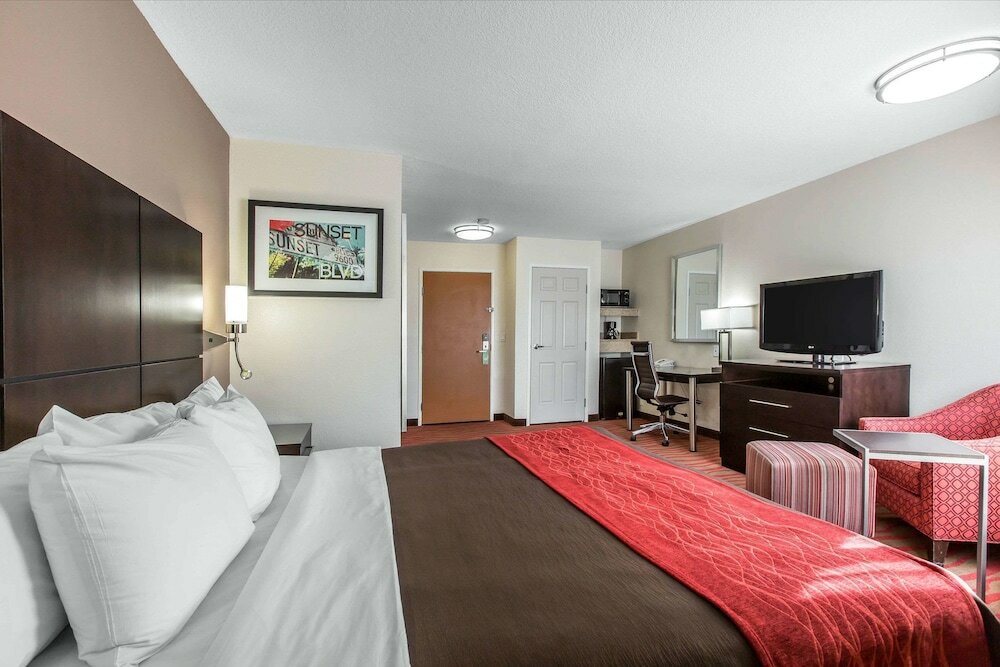 Фото Comfort Inn Los Angeles near Hollywood