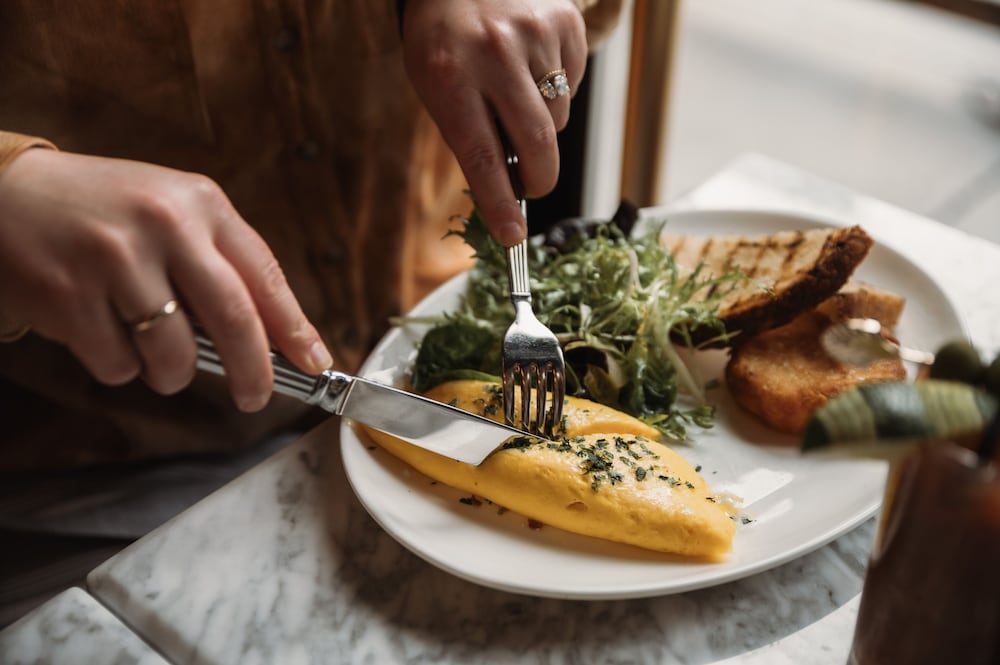 Фото The Avery Hotel