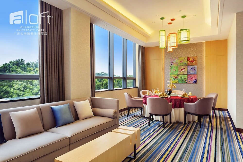 Фото Aloft Guangzhou University Park
