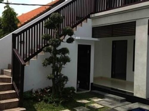 Внешний вид отеля Sanur Guest House в Денпасаре, фото 5