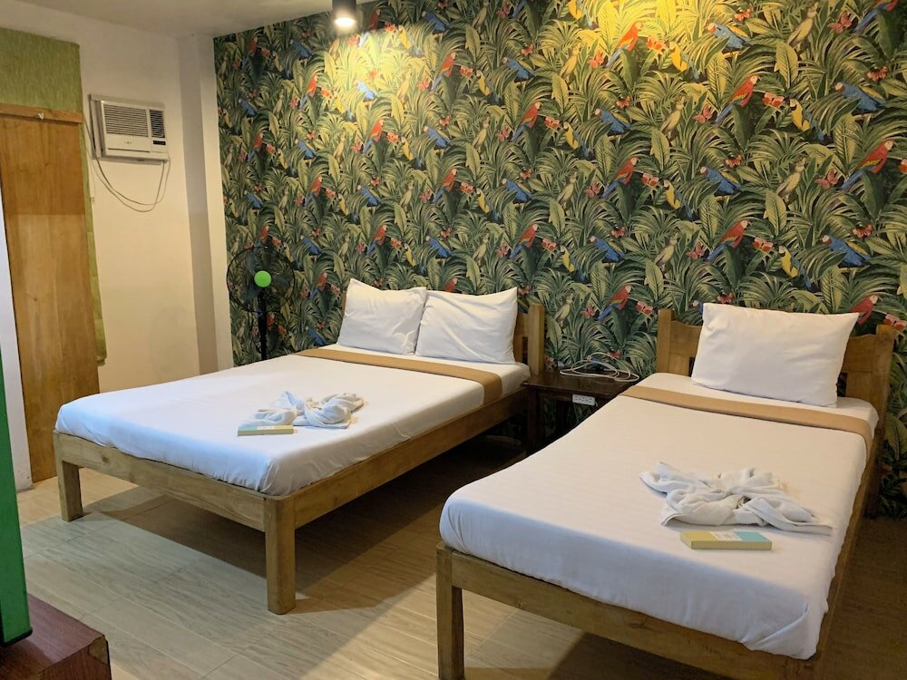 Фото Lylie Hotel