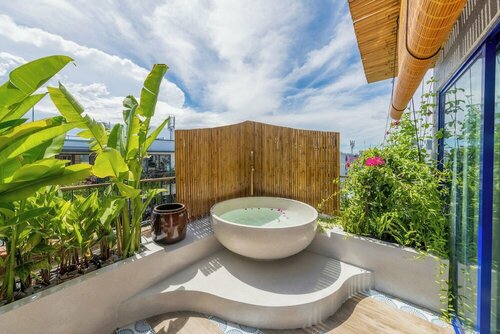 Гостиница Seahorse Signature Danang Hotel by Haviland в Дананге