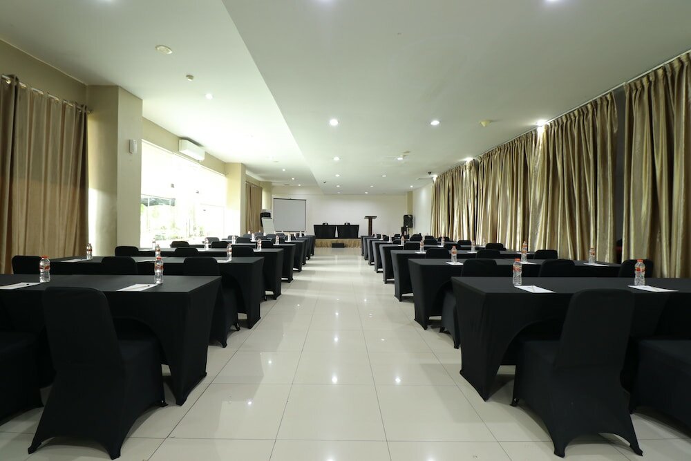 Фото Saka Hotel Medan