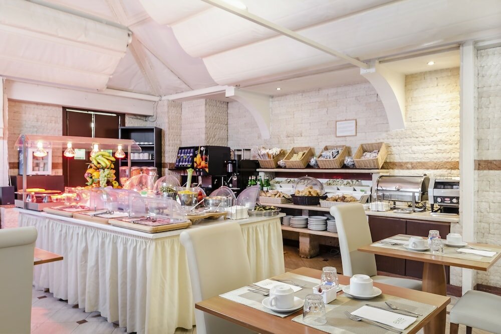 Фото Exe Domus Aurea