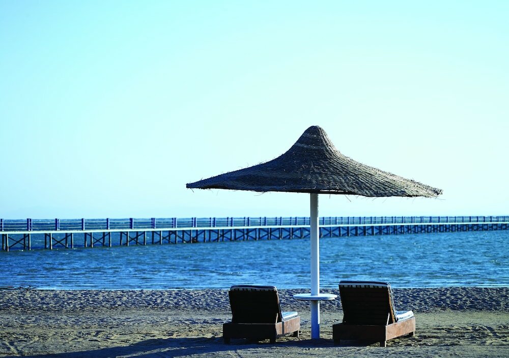 Фото Coral sea Holiday Resort & Aqua park