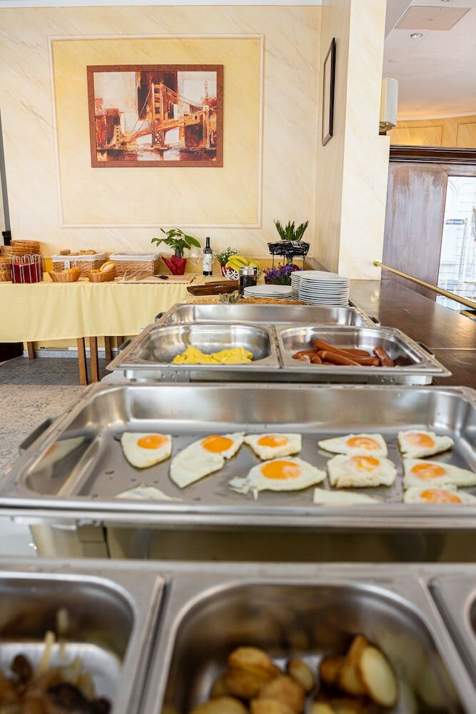 Фото Hotel Quellenhof