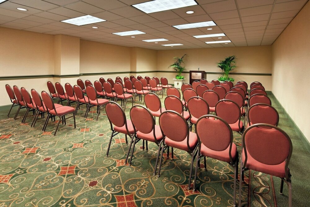 Фото Sheraton Grand Sacramento Hotel