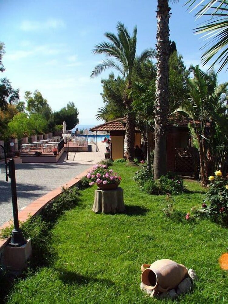 Фото Excelsior Palace Hotel