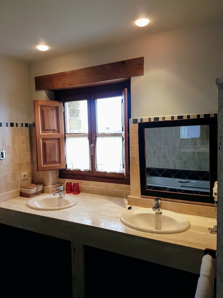 Фото Hotel Casona de Tresali