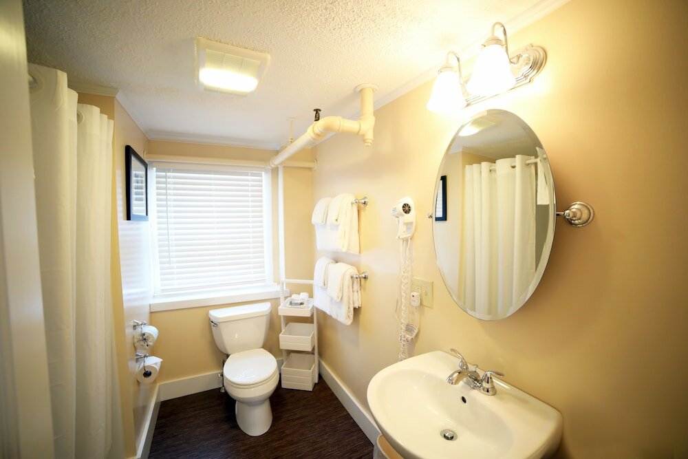 Фото The Kennebunk Inn