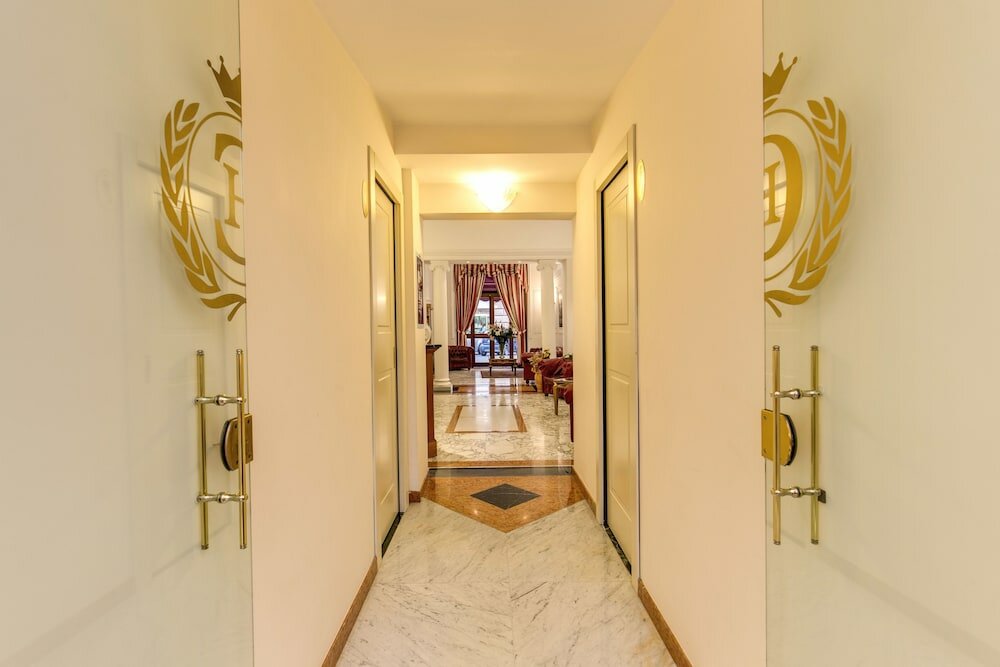 Фото Hotel Contilia