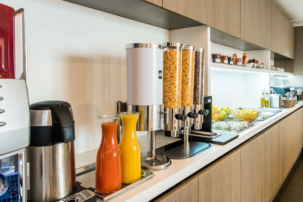 Фото Hôtel Le Royal