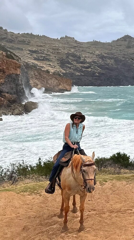 Фото Whalers Cove Oceanfront Resort