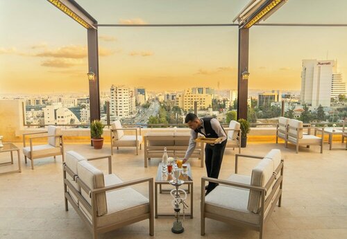 Гостиница Corp Amman Hotel в Аммане