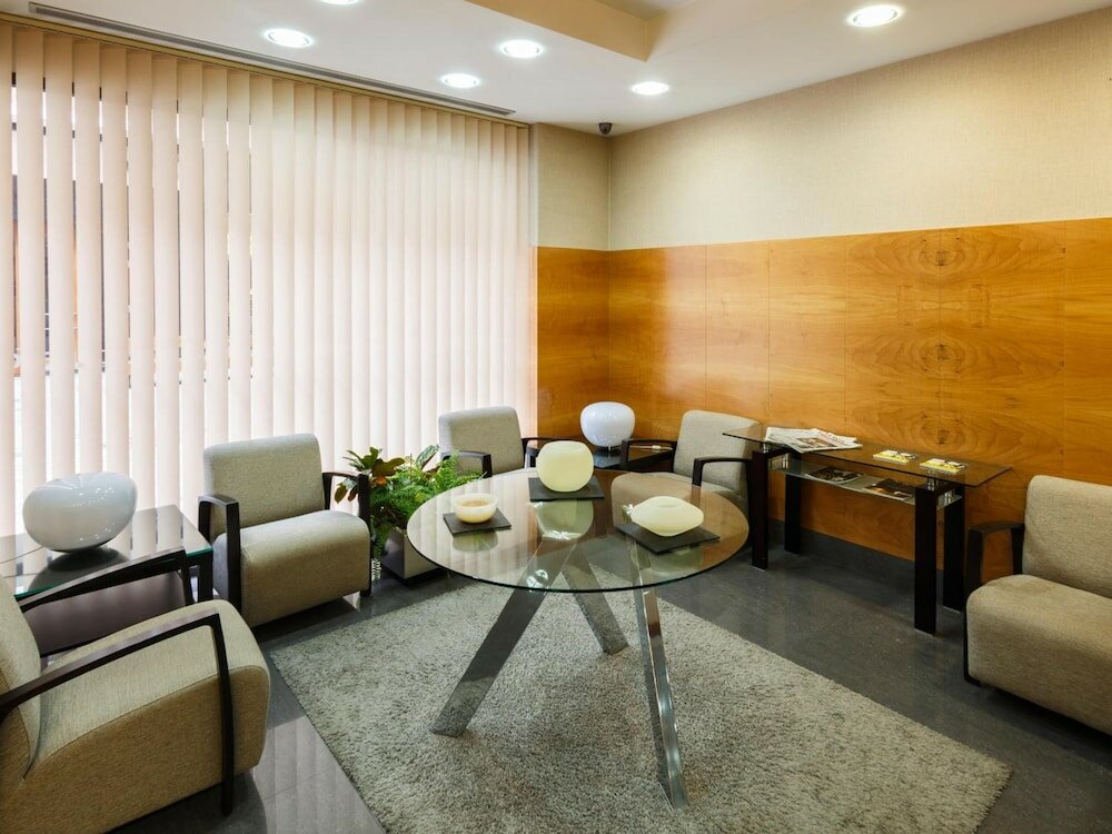 Фото Hotel Condes de Haro