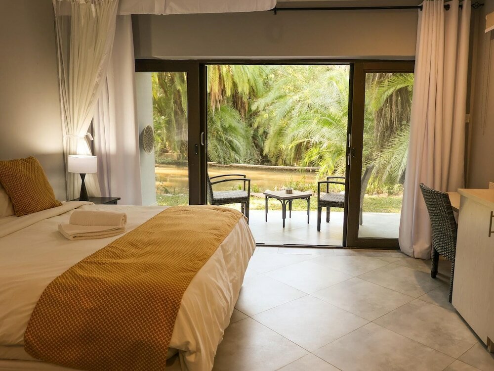 Фото Victoria Falls Waterfront