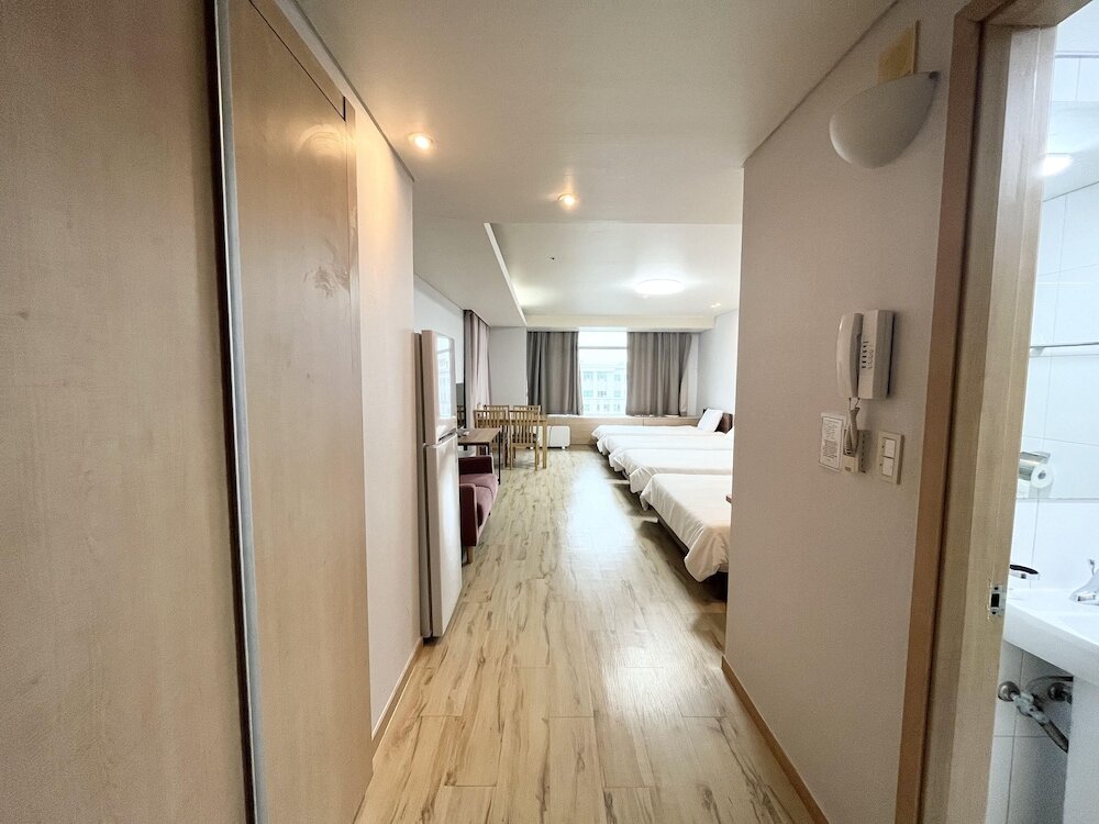 Фото Incheon Airport Guesthouse