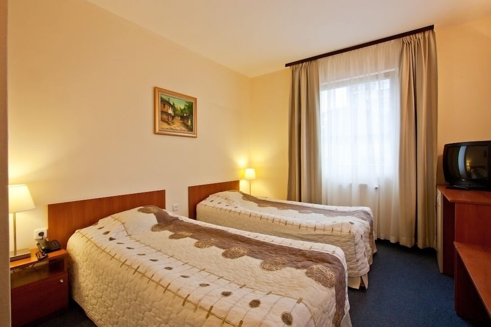 Фото Hotel Cheap